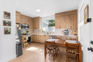 8367 N Swenson St, Portland, OR 97203 - Photo 4