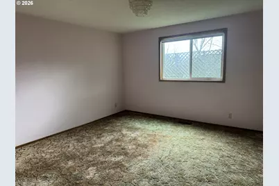 1165 NE Broadway St, Waldport, OR 97394 - Photo 8