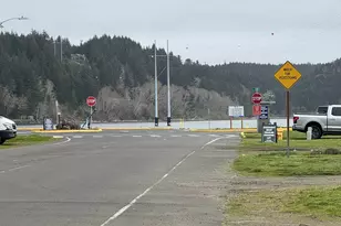 1165 NE Broadway St, Waldport, OR 97394 - Photo 10