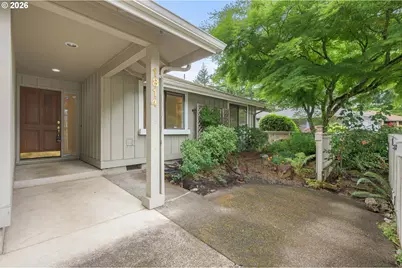 1814 Happy Ln, Eugene, OR 97401 - Photo 6