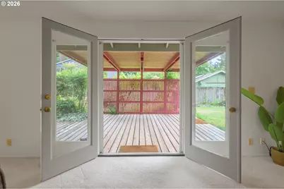 1814 Happy Ln, Eugene, OR 97401 - Photo 40