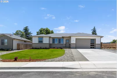 265 SE Logan St, Winston, OR 97496 - Photo 2