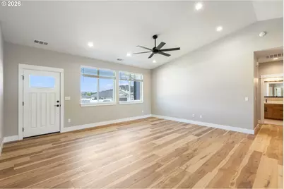 265 SE Logan St, Winston, OR 97496 - Photo 10