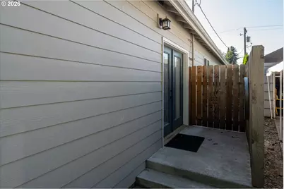 527 26th Ave, Longview, WA 98632 - Photo 38