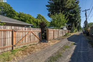 527 26th Ave, Longview, WA 98632 - Photo 36