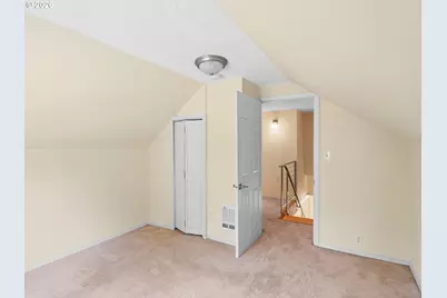 3915 SW Pomona St, Portland, OR 97219 - Photo 32
