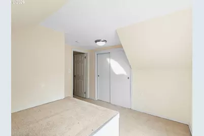 3915 SW Pomona St, Portland, OR 97219 - Photo 36