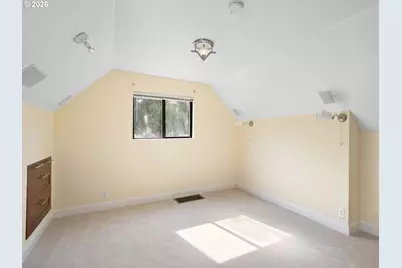 3915 SW Pomona St, Portland, OR 97219 - Photo 28
