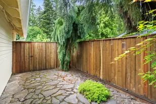 3915 SW Pomona St, Portland, OR 97219 - Photo 44