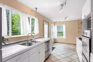 3915 SW Pomona St, Portland, OR 97219 - Photo 16