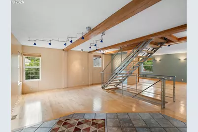3915 SW Pomona St, Portland, OR 97219 - Photo 8
