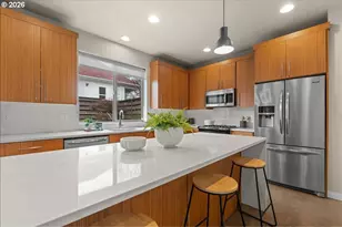 37 NE Skidmore St, Portland, OR 97211 - Photo 12