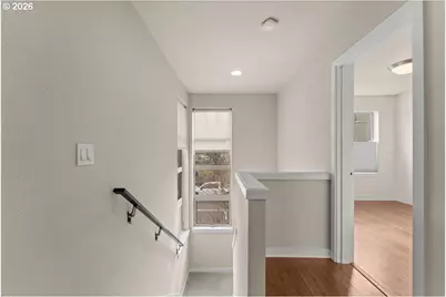 37 NE Skidmore St, Portland, OR 97211 - Photo 32