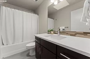 37 NE Skidmore St, Portland, OR 97211 - Photo 34