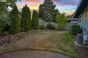 8166 SW 184th Ave, Beaverton, OR 97007 - Photo 36