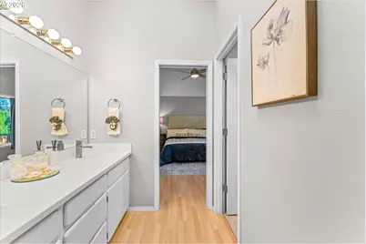 14041 SW Fanno Creek Dr, Tigard, OR 97224 - Photo 24