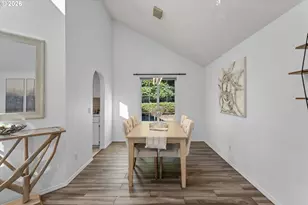 14041 SW Fanno Creek Dr, Tigard, OR 97224 - Photo 10