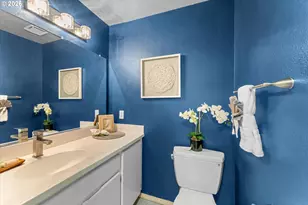 14041 SW Fanno Creek Dr, Tigard, OR 97224 - Photo 18