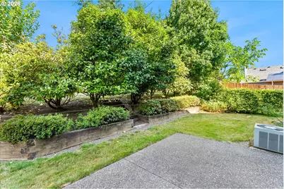 14041 SW Fanno Creek Dr, Tigard, OR 97224 - Photo 30