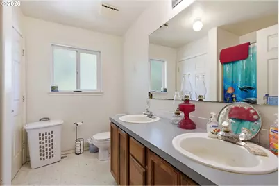 37404 NW 31st Ave, La Center, WA 98629 - Photo 12