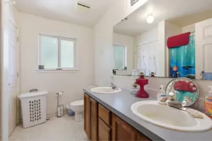 37404 NW 31st Ave, La Center, WA 98629 - Photo 12
