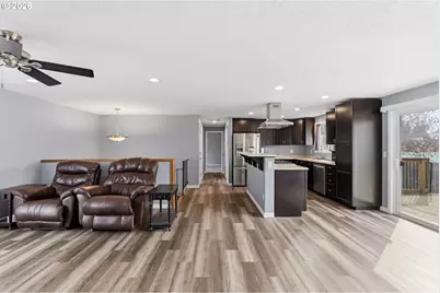 818 Chehalis Pl N, Keizer, OR 97303 - Photo 4