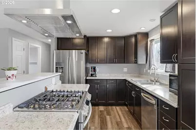 818 Chehalis Pl N, Keizer, OR 97303 - Photo 6