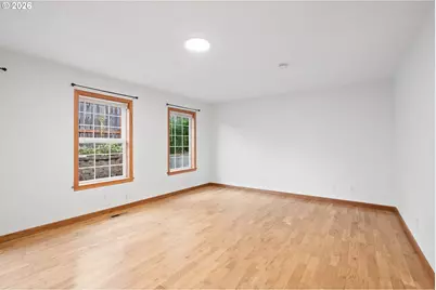 215 Paxton Rd, Kelso, WA 98626 - Photo 18