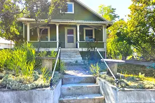 100 SE Hillcrest Rd, John Day, OR 97845 - Photo 2