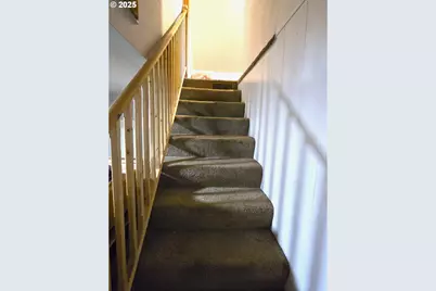 100 SE Hillcrest Rd, John Day, OR 97845 - Photo 16