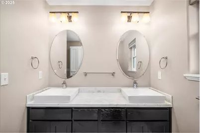 1176 Unity Dr, Junction City, OR 97448 - Photo 22