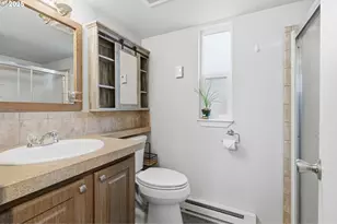 5990 SE King Rd, Milwaukie, OR 97222 - Photo 16