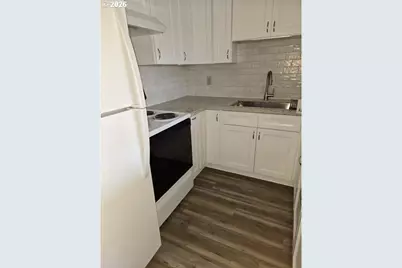 1607 NE 26th Ave, Portland, OR 97232 - Photo 32