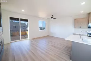 16159 Serres Farm Way, Oregon City, OR 97045 - Photo 4