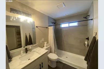 672 Parker Loop, Silverton, OR 97381 - Photo 10