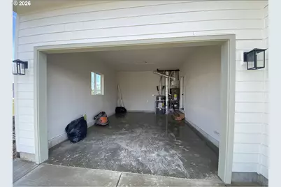 672 Parker Loop, Silverton, OR 97381 - Photo 18