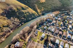 123 1st St, Klickitat, WA 98628 - Photo 40