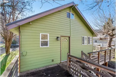 123 1st St, Klickitat, WA 98628 - Photo 32