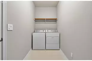 15940 SW Snowy Owl Ln, Beaverton, OR 97007 - Photo 20