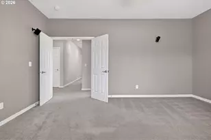 15940 SW Snowy Owl Ln, Beaverton, OR 97007 - Photo 32