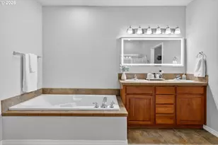 15940 SW Snowy Owl Ln, Beaverton, OR 97007 - Photo 26