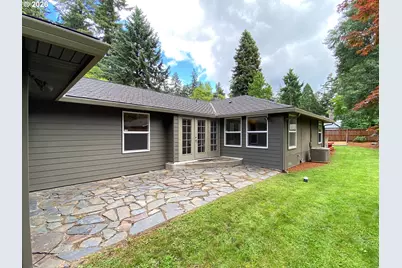 6286 Harrington Ave, Lake Oswego, OR 97035 - Photo 32