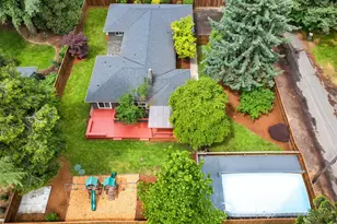 6286 SW Harrington Ave, Lake Oswego, OR 97035 - Photo 2