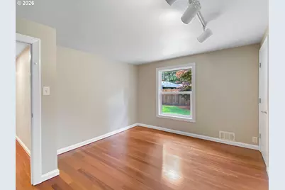 6286 SW Harrington Ave, Lake Oswego, OR 97035 - Photo 20