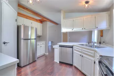 29311 Melody Ln, Gold Beach, OR 97444 - Photo 8