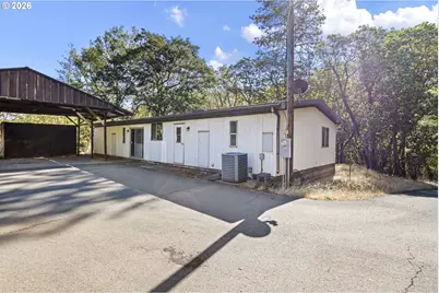 4950 Foothill Blvd, Grants Pass, OR 97526 - Photo 20