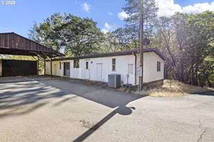 4950 Foothill Blvd, Grants Pass, OR 97526 - Photo 20