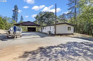 4950 Foothill Blvd, Grants Pass, OR 97526 - Photo 2