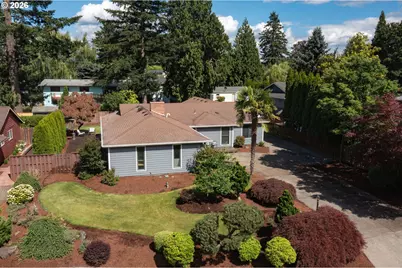 708 NE 238th Pl, Wood Village, OR 97060 - Photo 44
