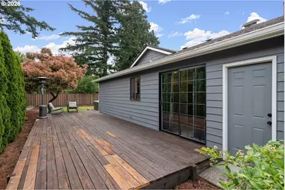 708 NE 238th Pl, Wood Village, OR 97060 - Photo 40